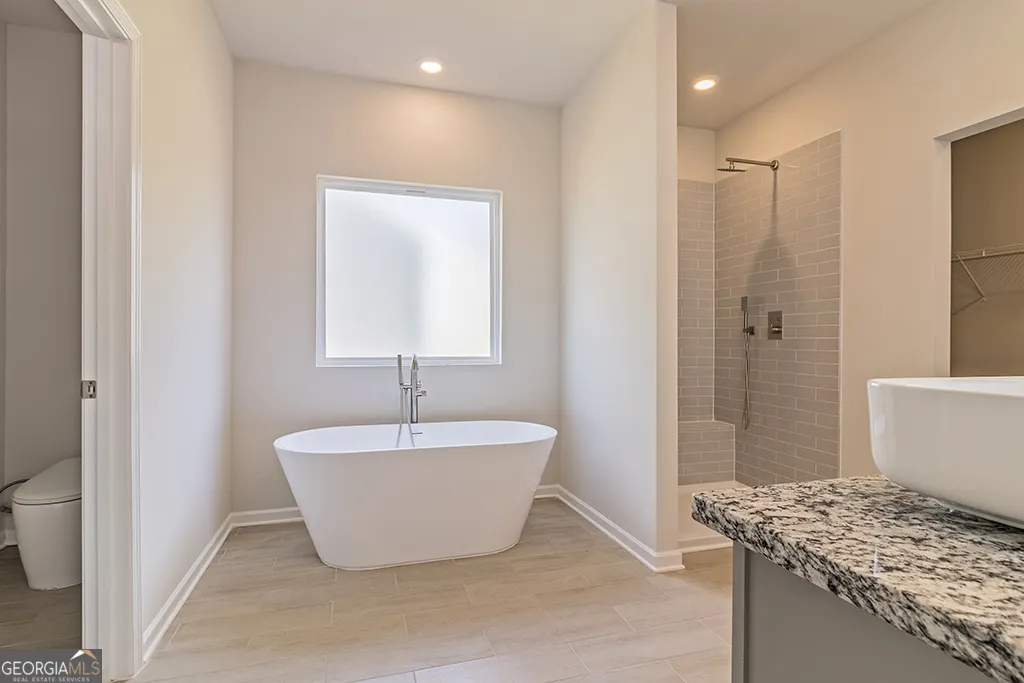 305 1676 Fuma Leaf Way, #305