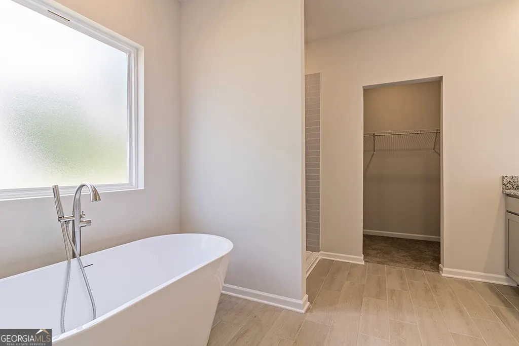305 1676 Fuma Leaf Way, #305
