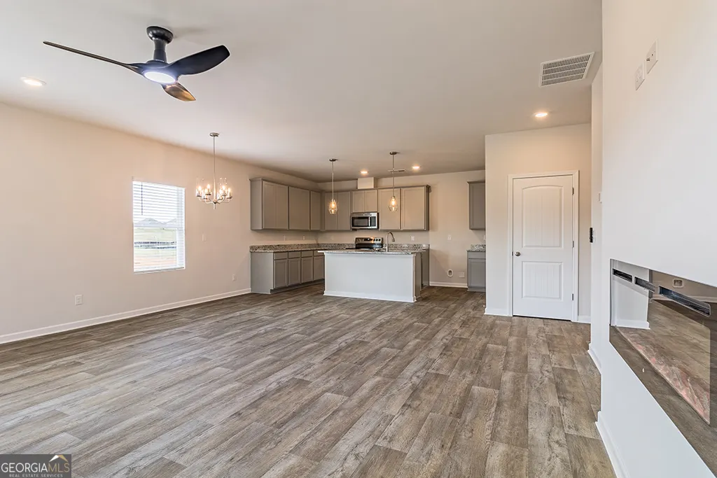 305 1676 Fuma Leaf Way, #305
