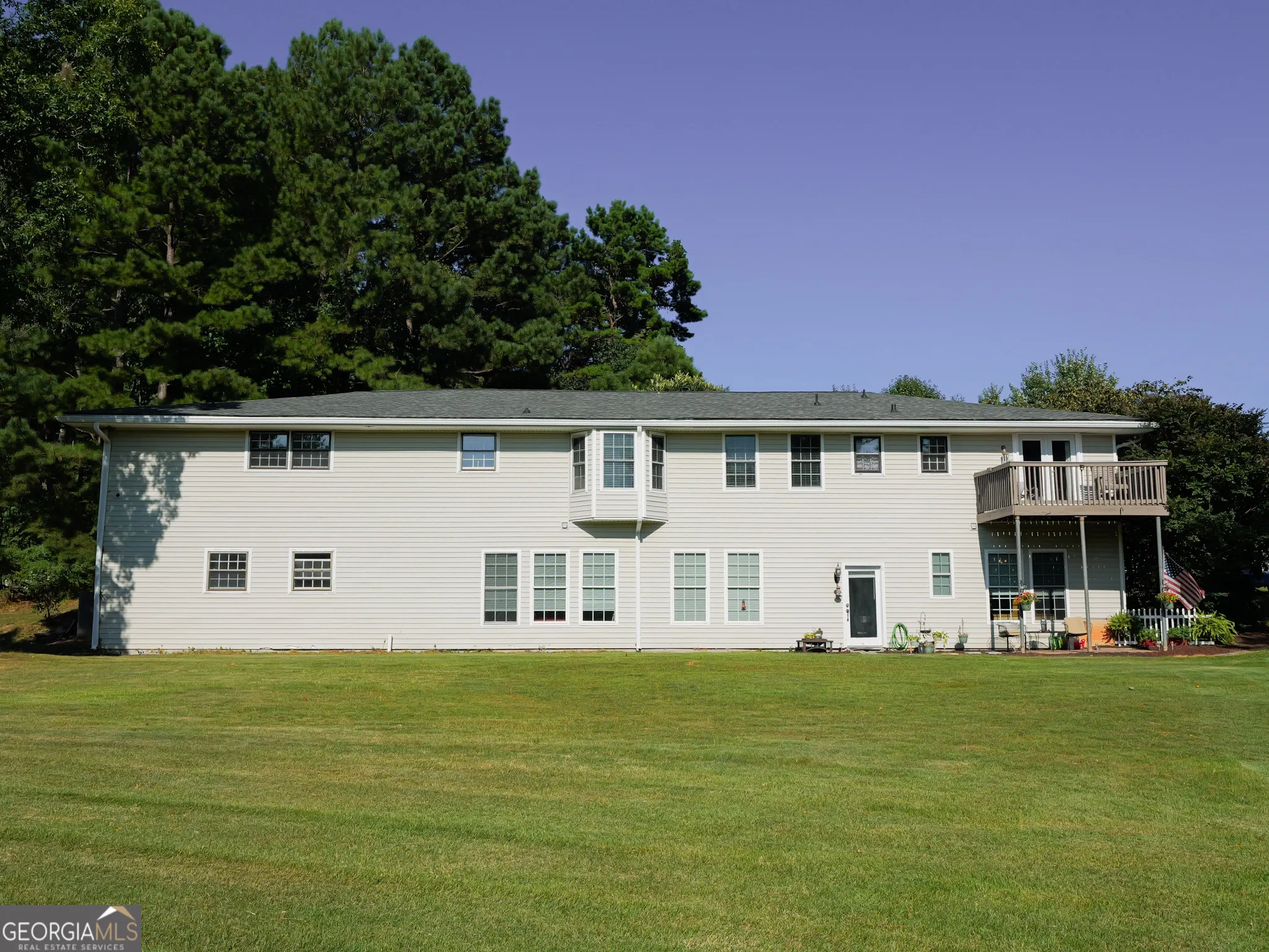 135 Knights Court