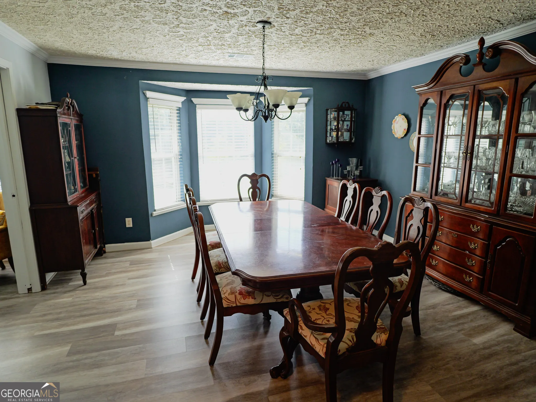 135 Knights Court