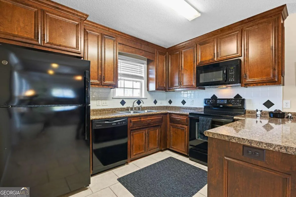3476 Green Hill Drive