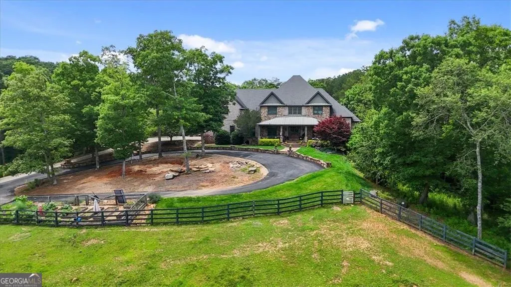 7945 Reinhardt College Parkway