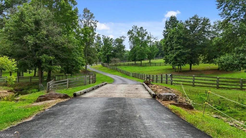 7945 Reinhardt College Parkway