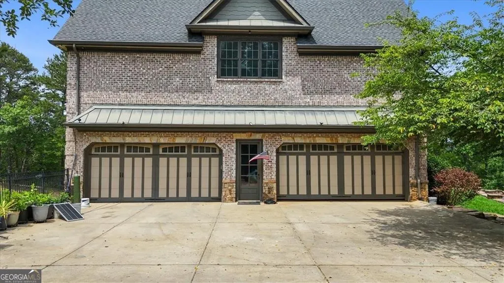 7945 Reinhardt College Parkway