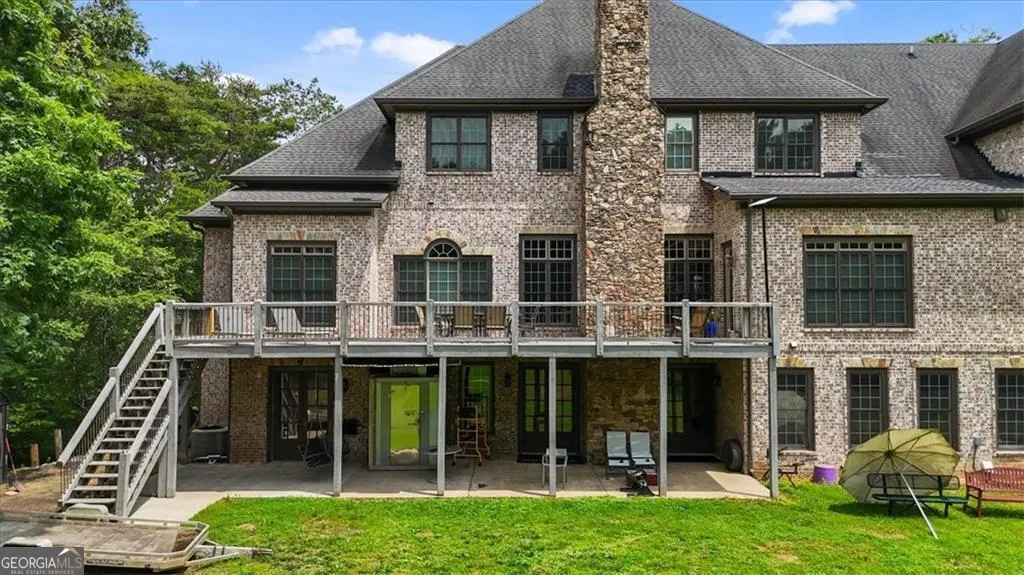 7945 Reinhardt College Parkway