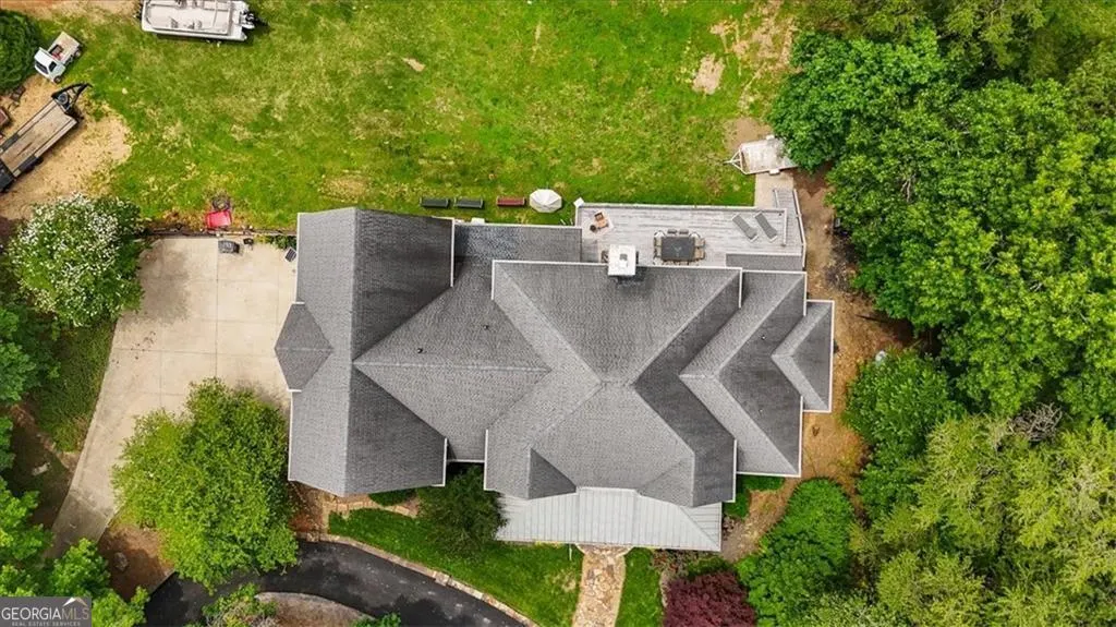 7945 Reinhardt College Parkway