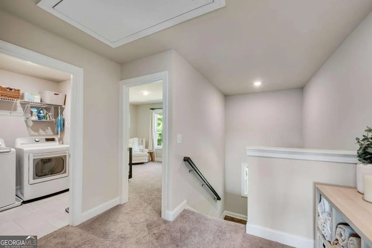 1402 Glen Ivy