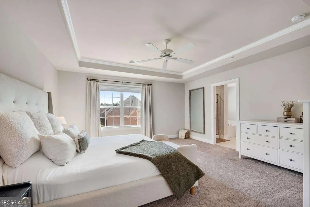 1402 Glen Ivy