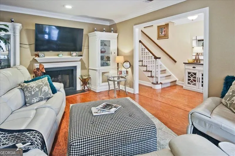 65 MOUNT VERNON Circle