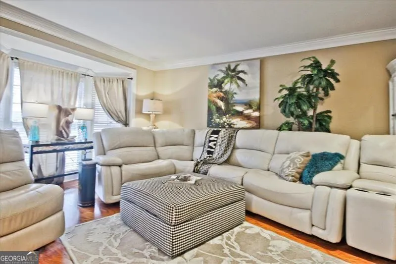 65 MOUNT VERNON Circle