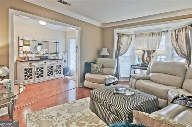 65 MOUNT VERNON Circle