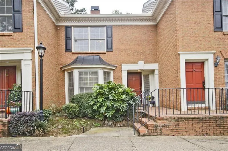 65 MOUNT VERNON Circle