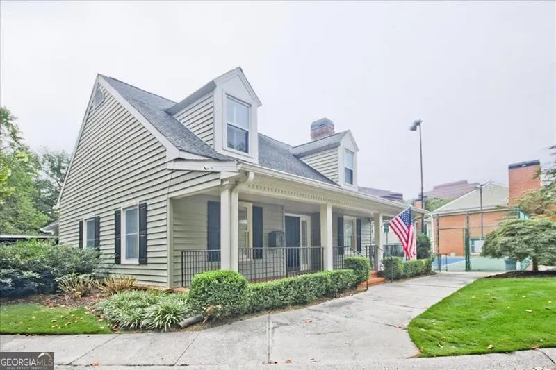 65 MOUNT VERNON Circle