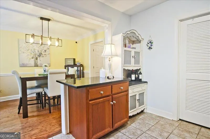 65 MOUNT VERNON Circle