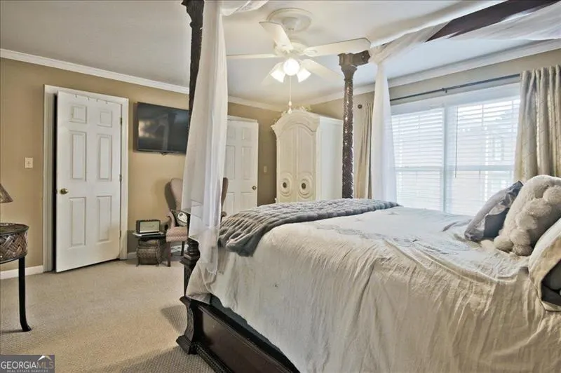 65 MOUNT VERNON Circle