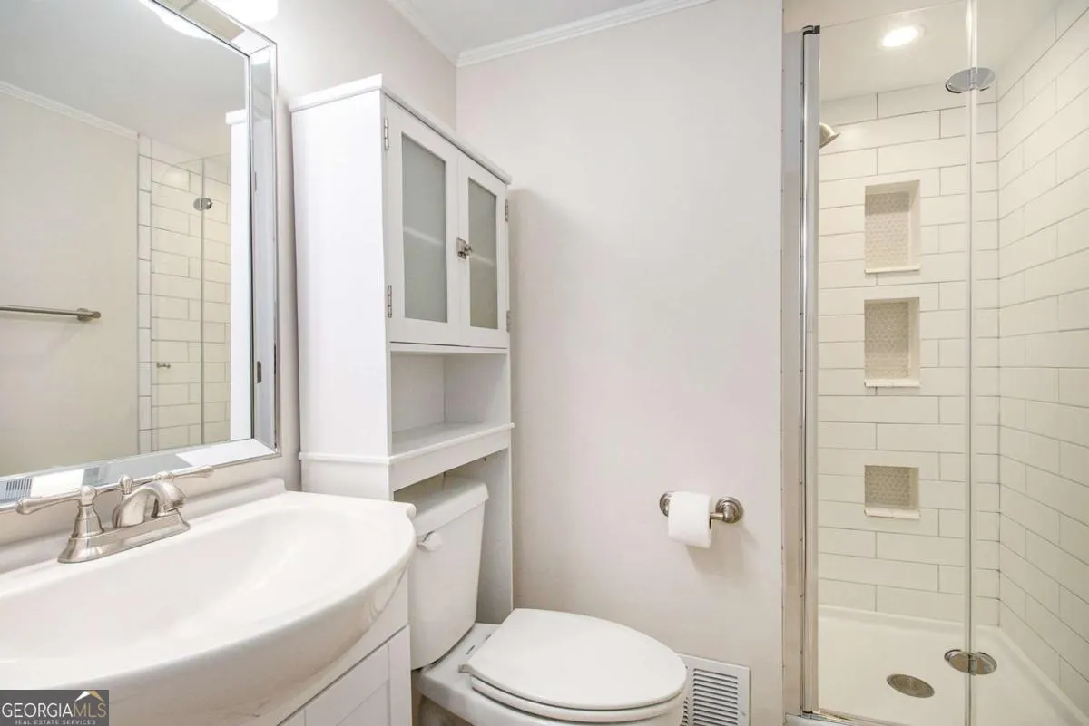 3115 Chimney Cove Lane