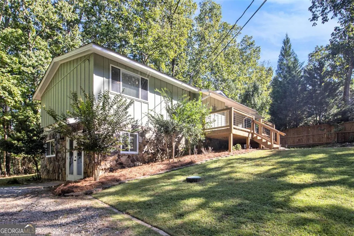 3115 Chimney Cove Lane