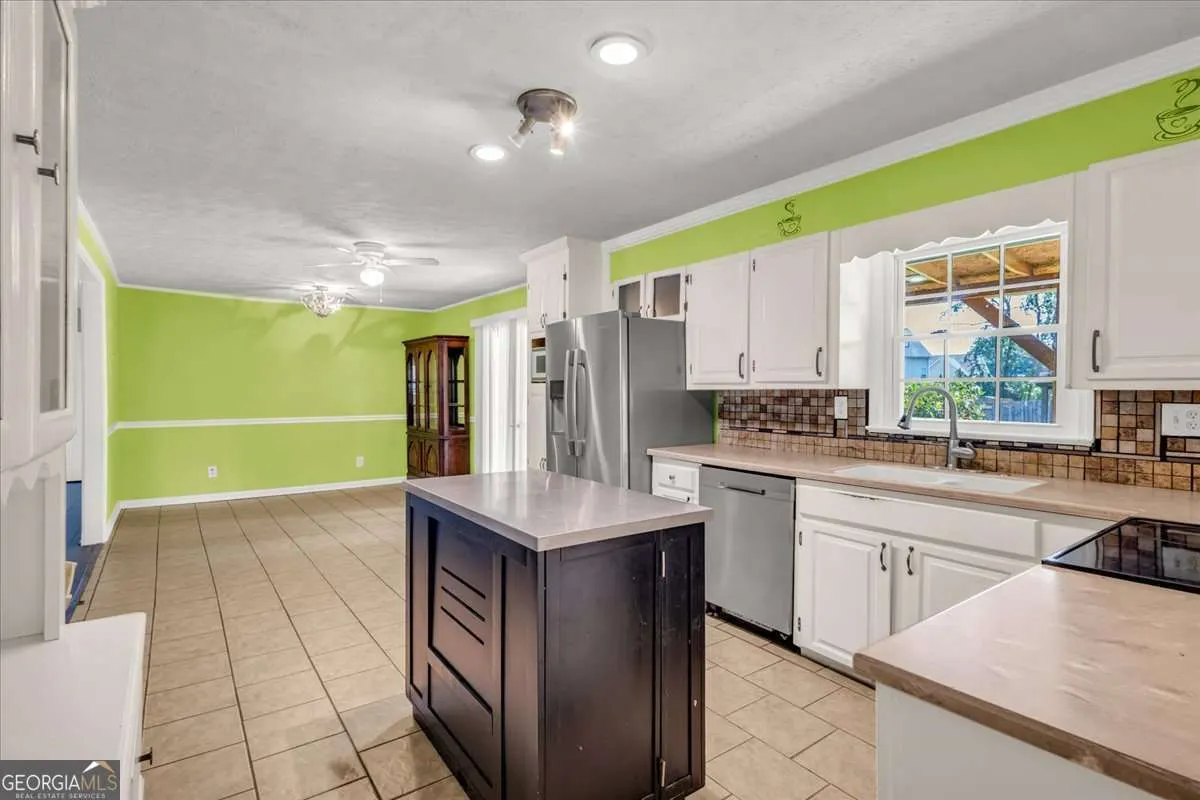 129 Green Meadow Lane
