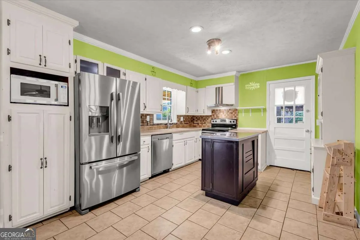 129 Green Meadow Lane