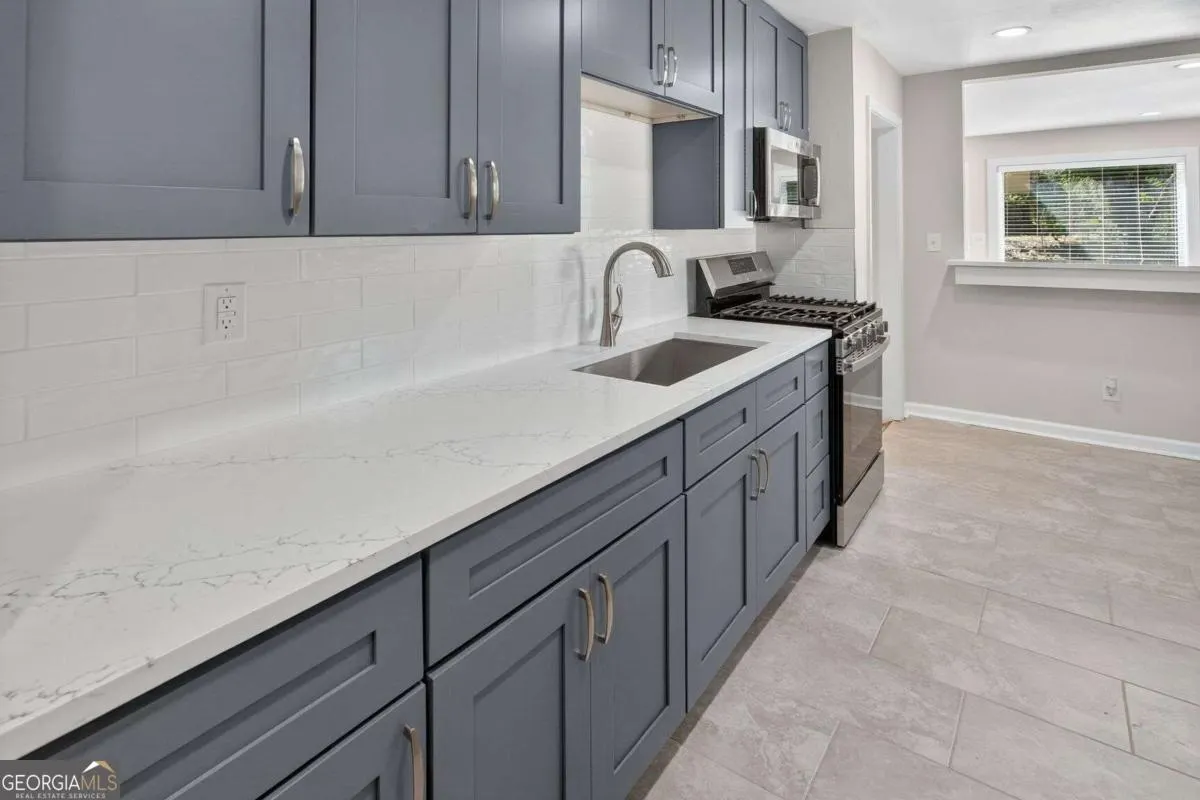 475 Center Hill Avenue NW