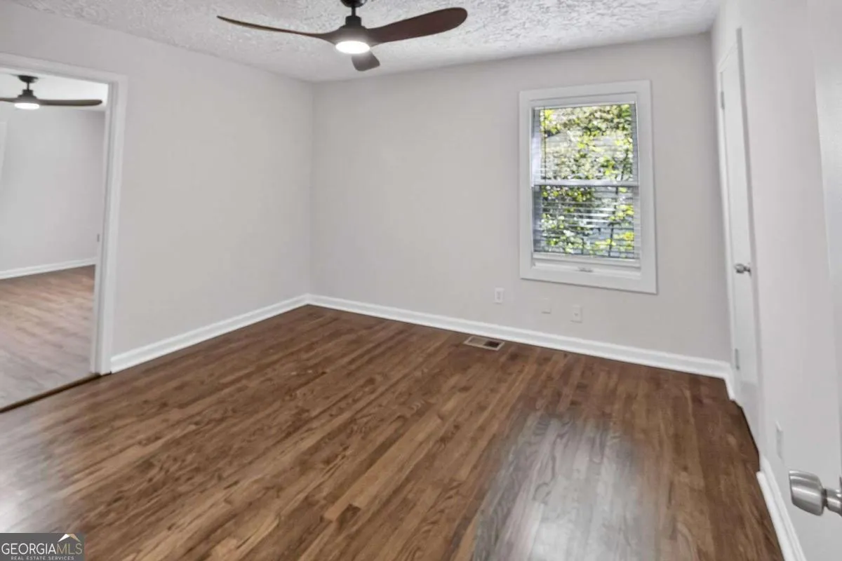 475 Center Hill Avenue NW