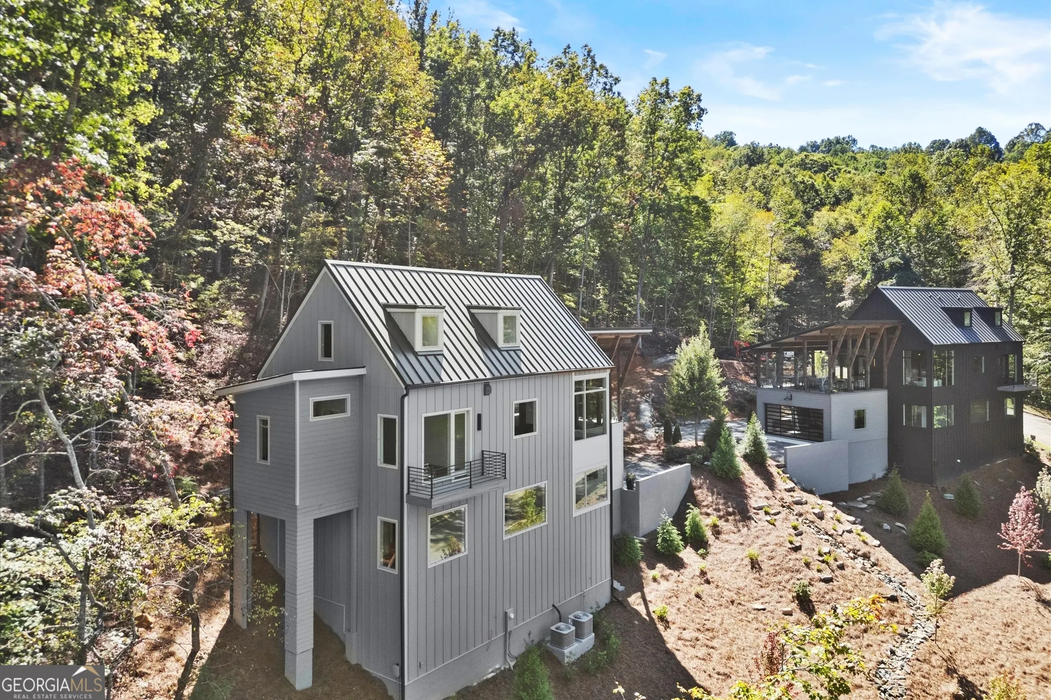 655 Bent Grass Way