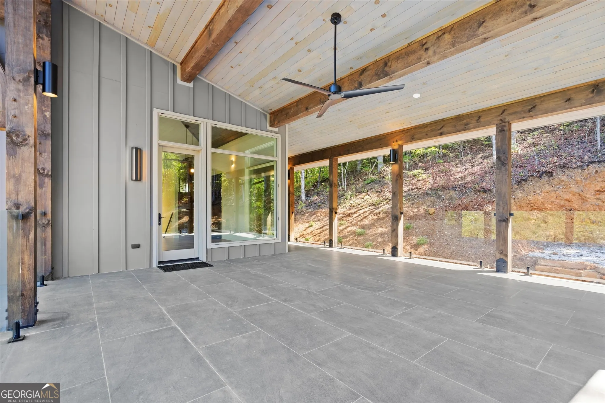 655 Bent Grass Way