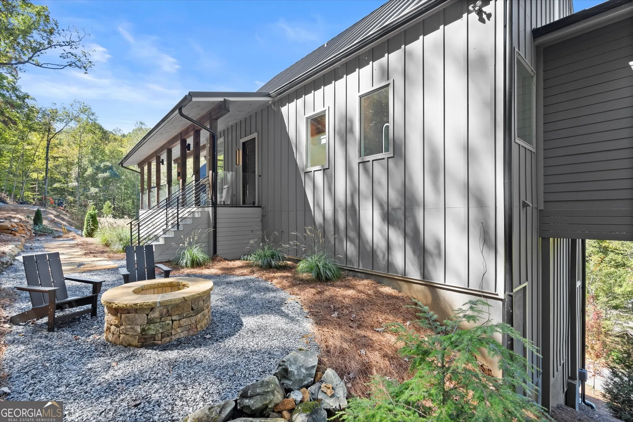 655 Bent Grass Way