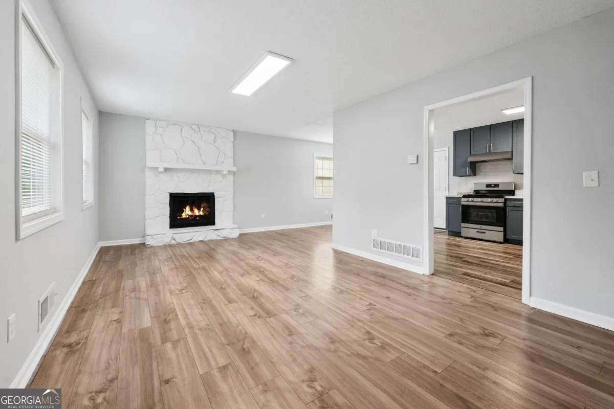 3145 Fern Valley Drive SW