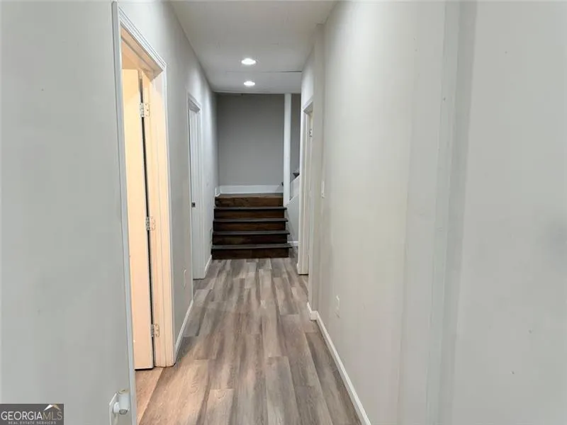 2025 Venetian Drive