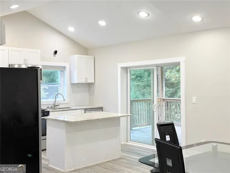 2025 Venetian Drive
