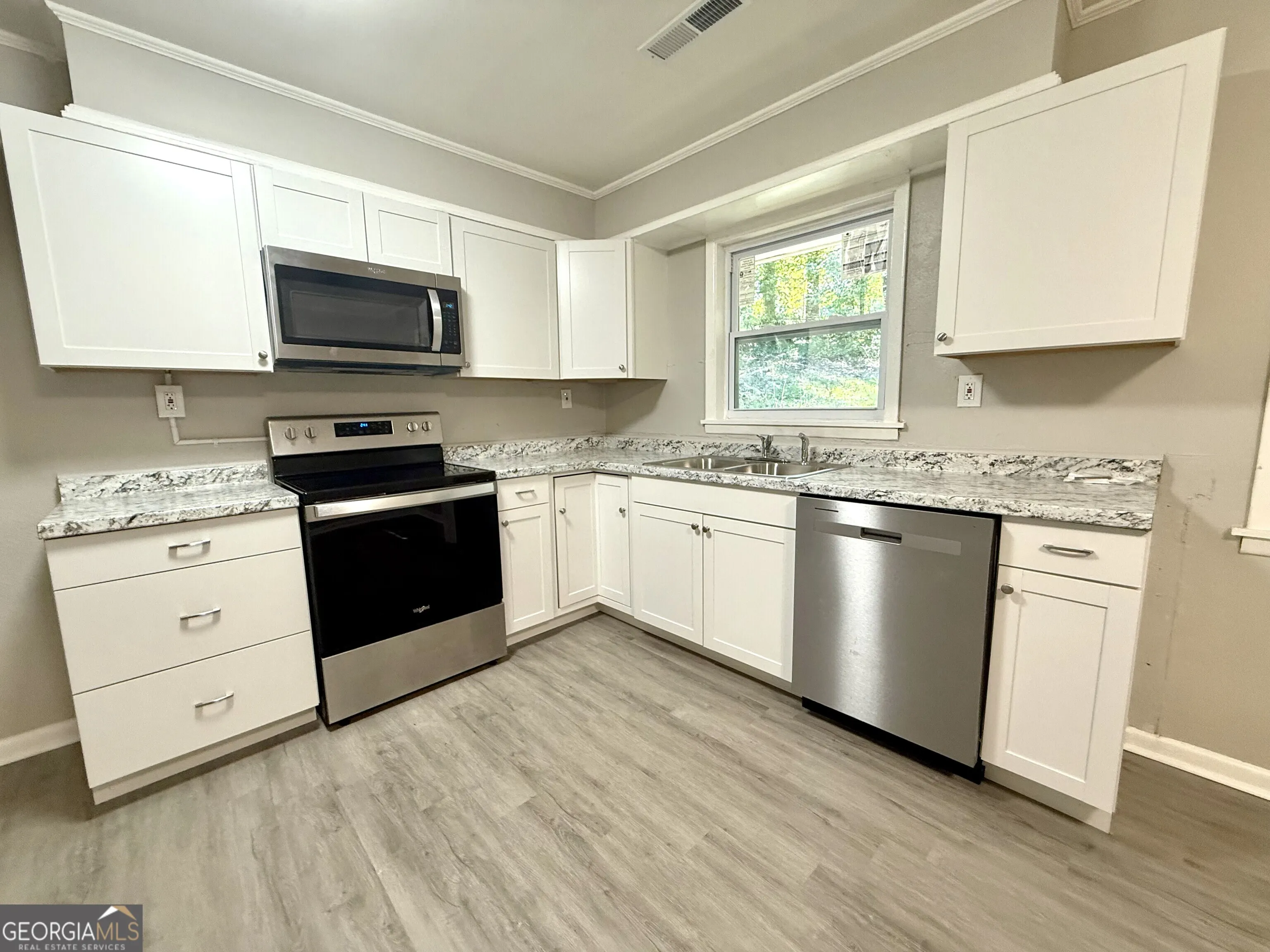 226 Poplar Street