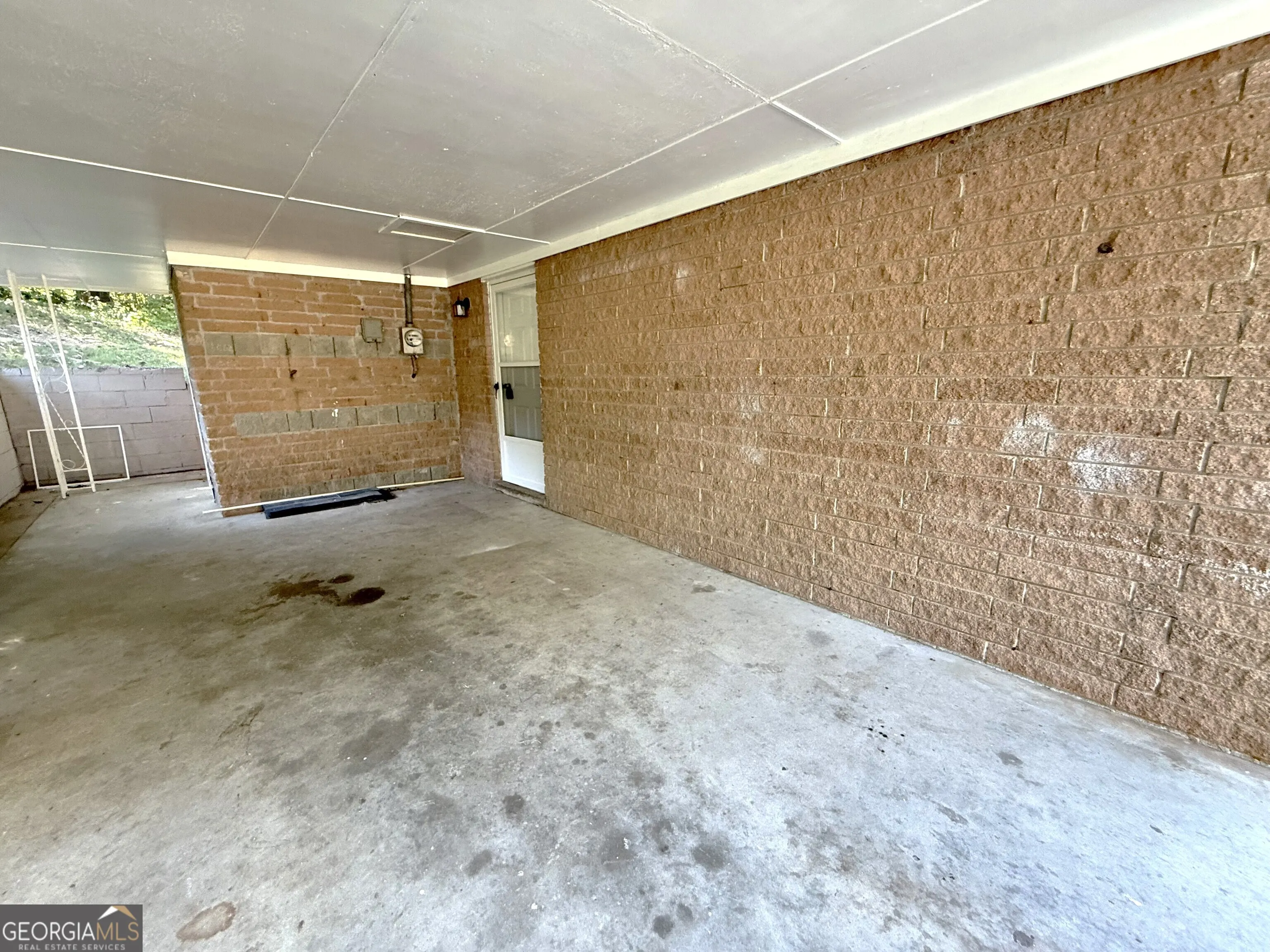226 Poplar Street