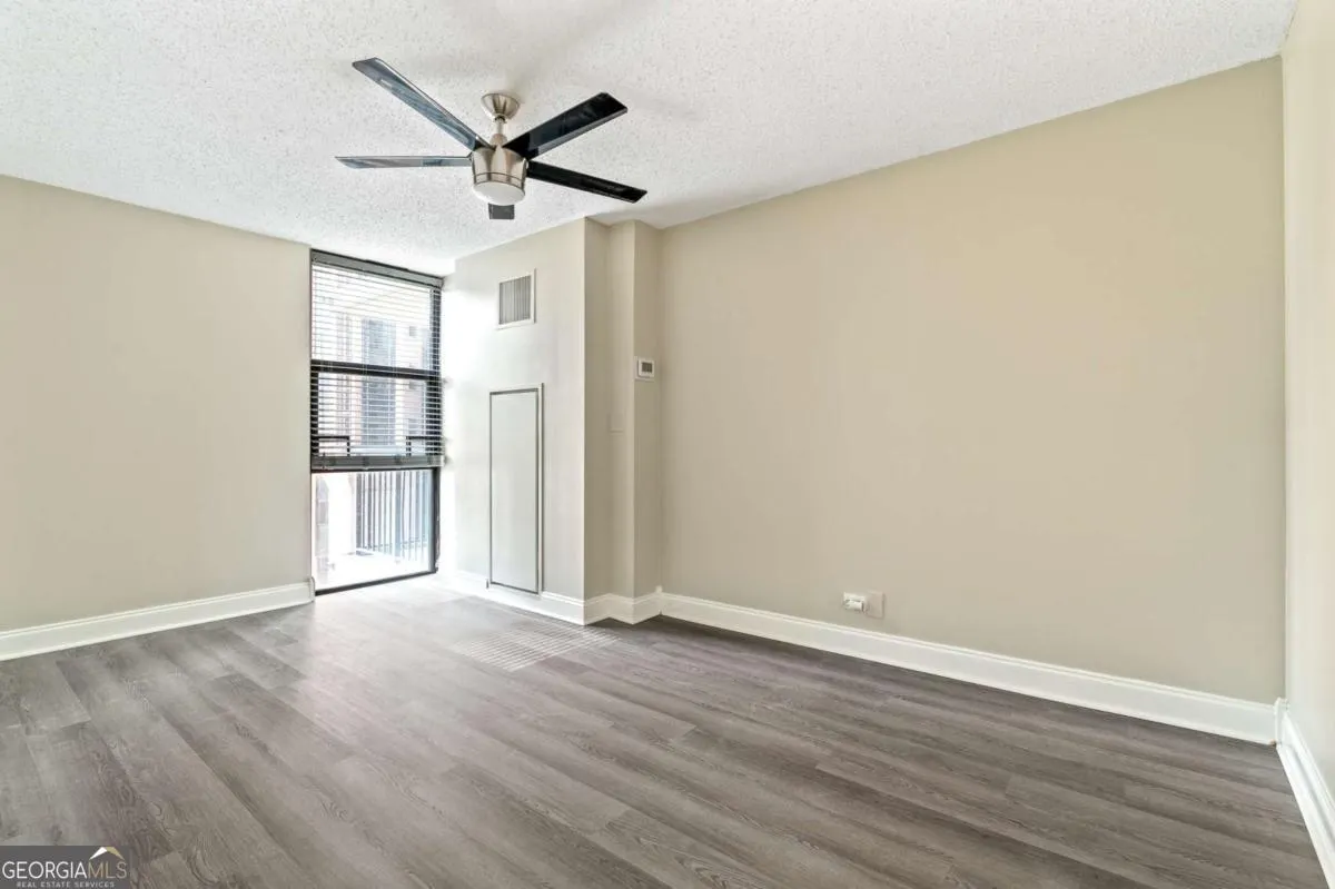 911 620 Peachtree Street NE, #911