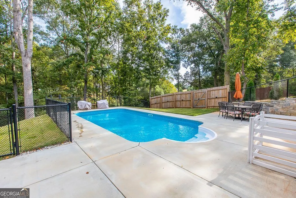 108 Albright Court