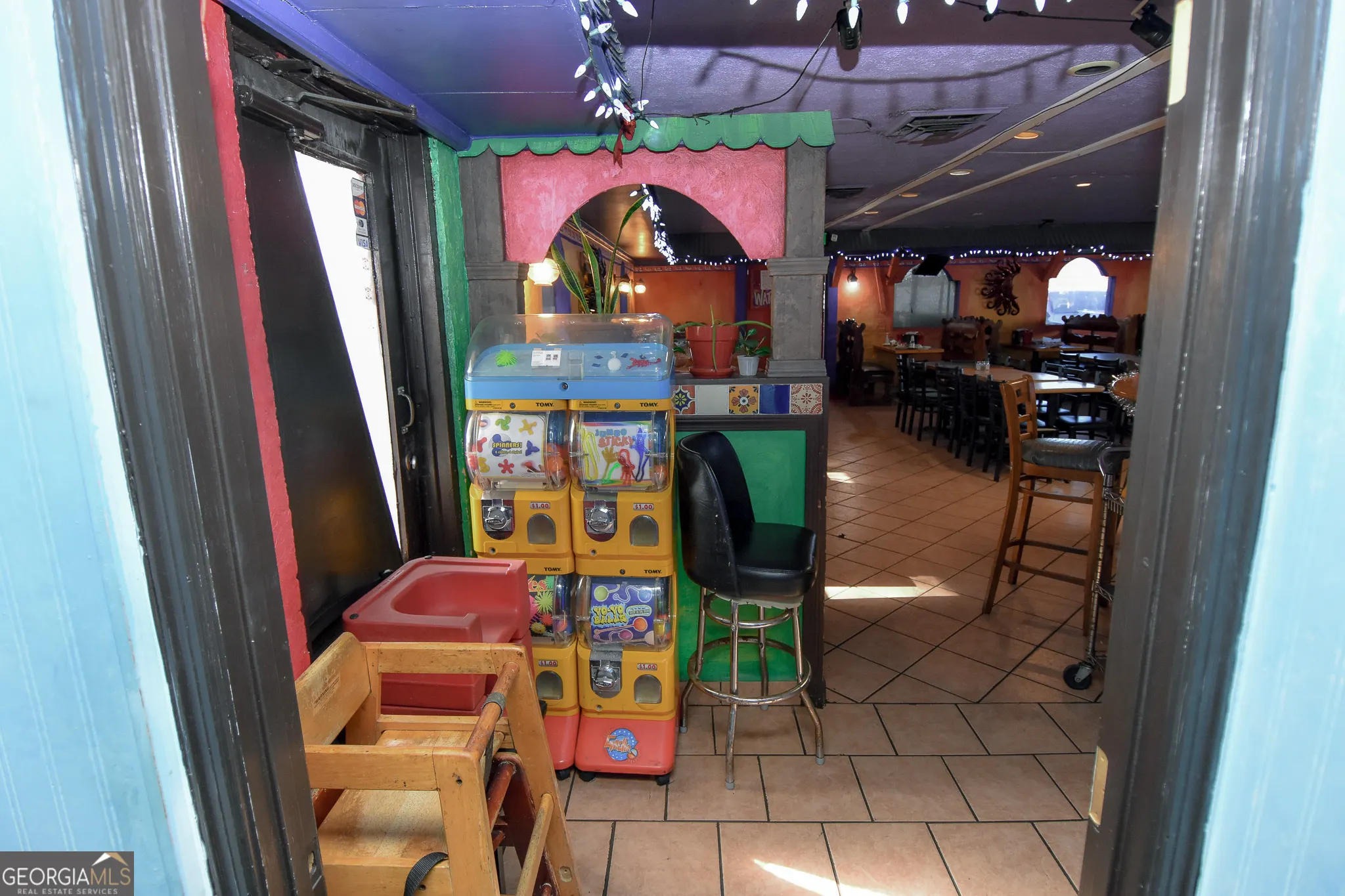 1082 Highway 19 N