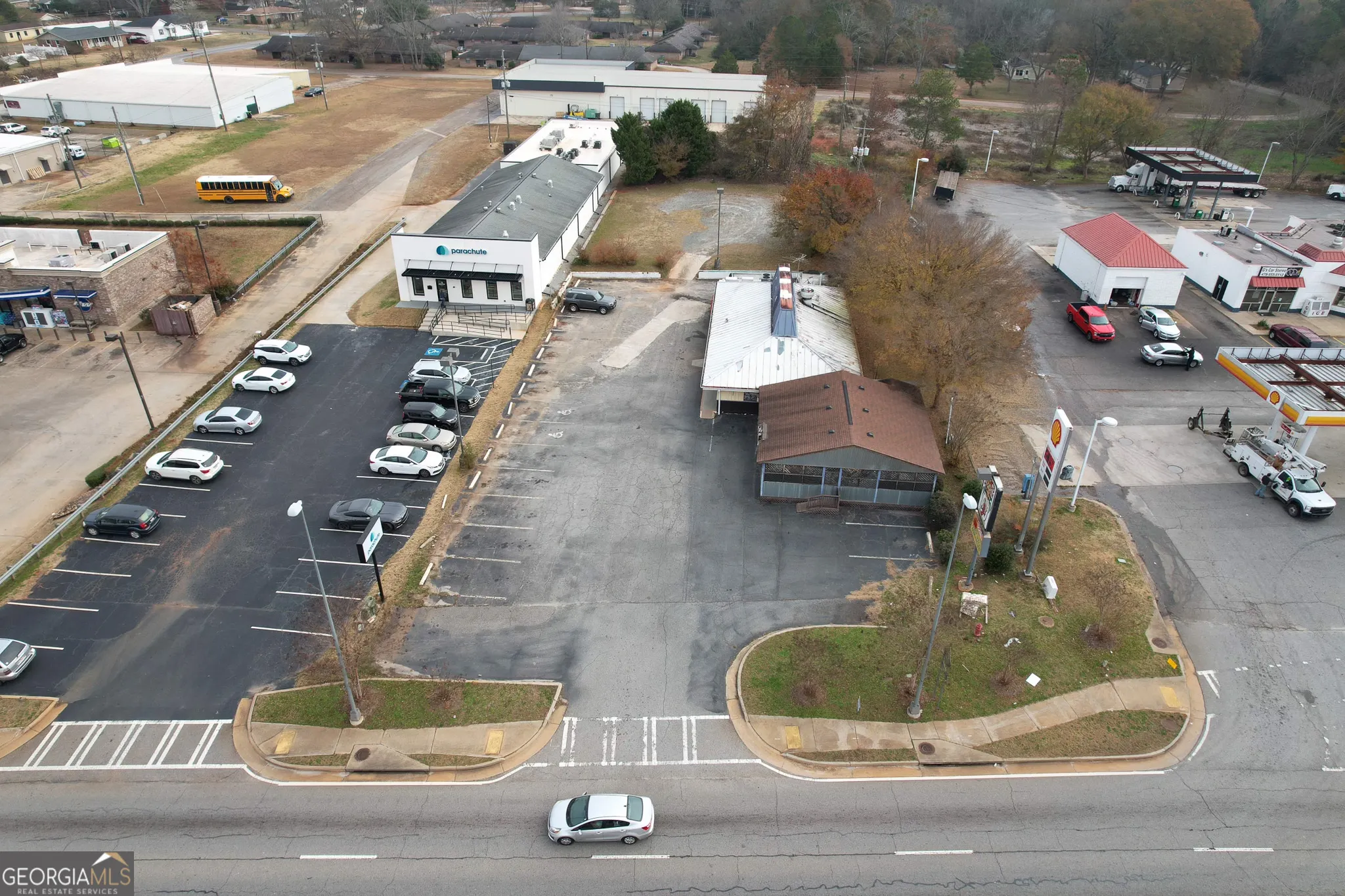 1082 Highway 19 N