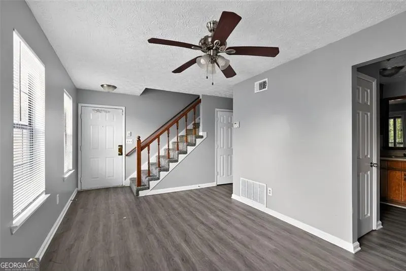 A 5957 Friar Court, #A