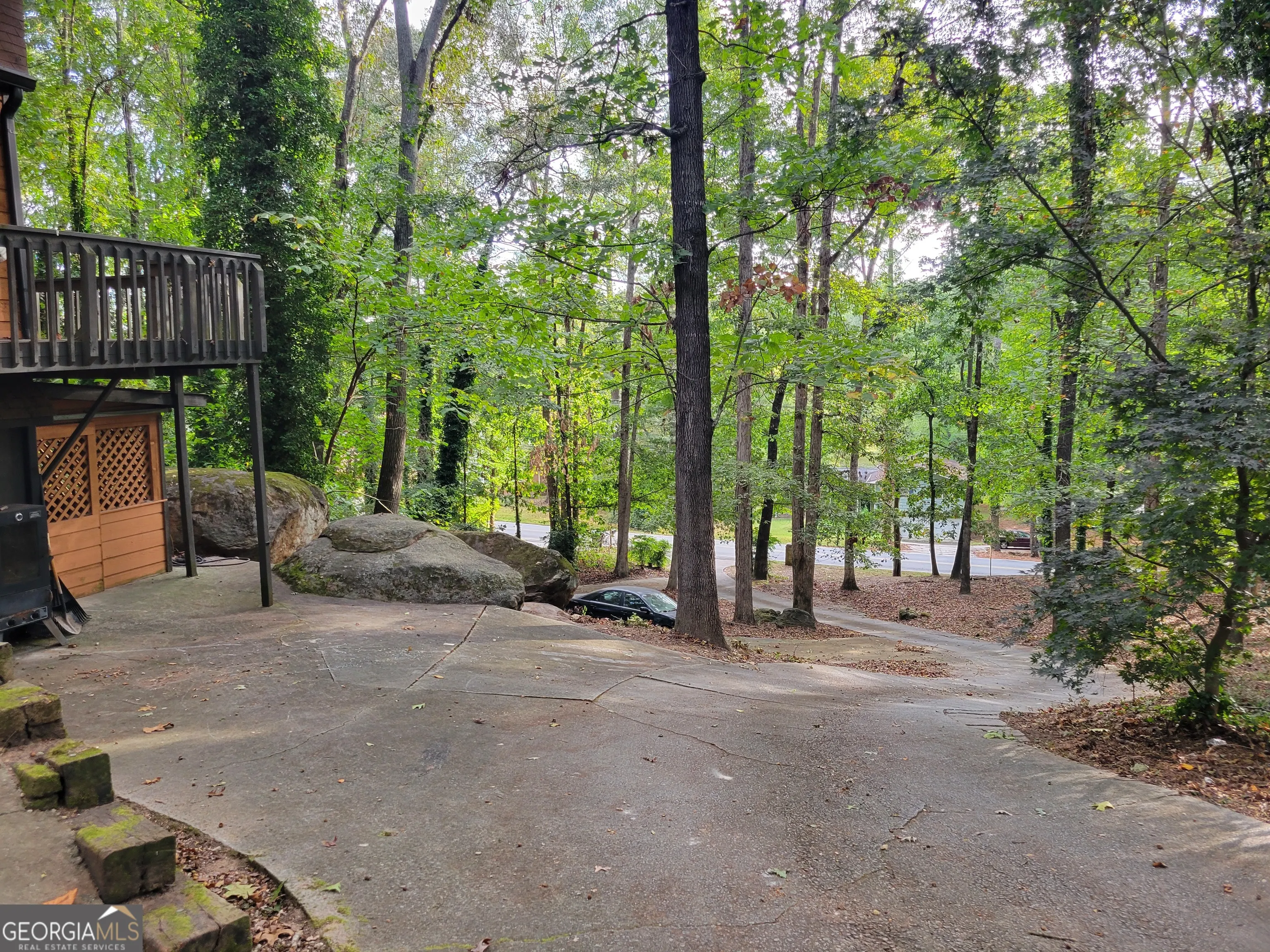 2530 Rockbridge Road NW