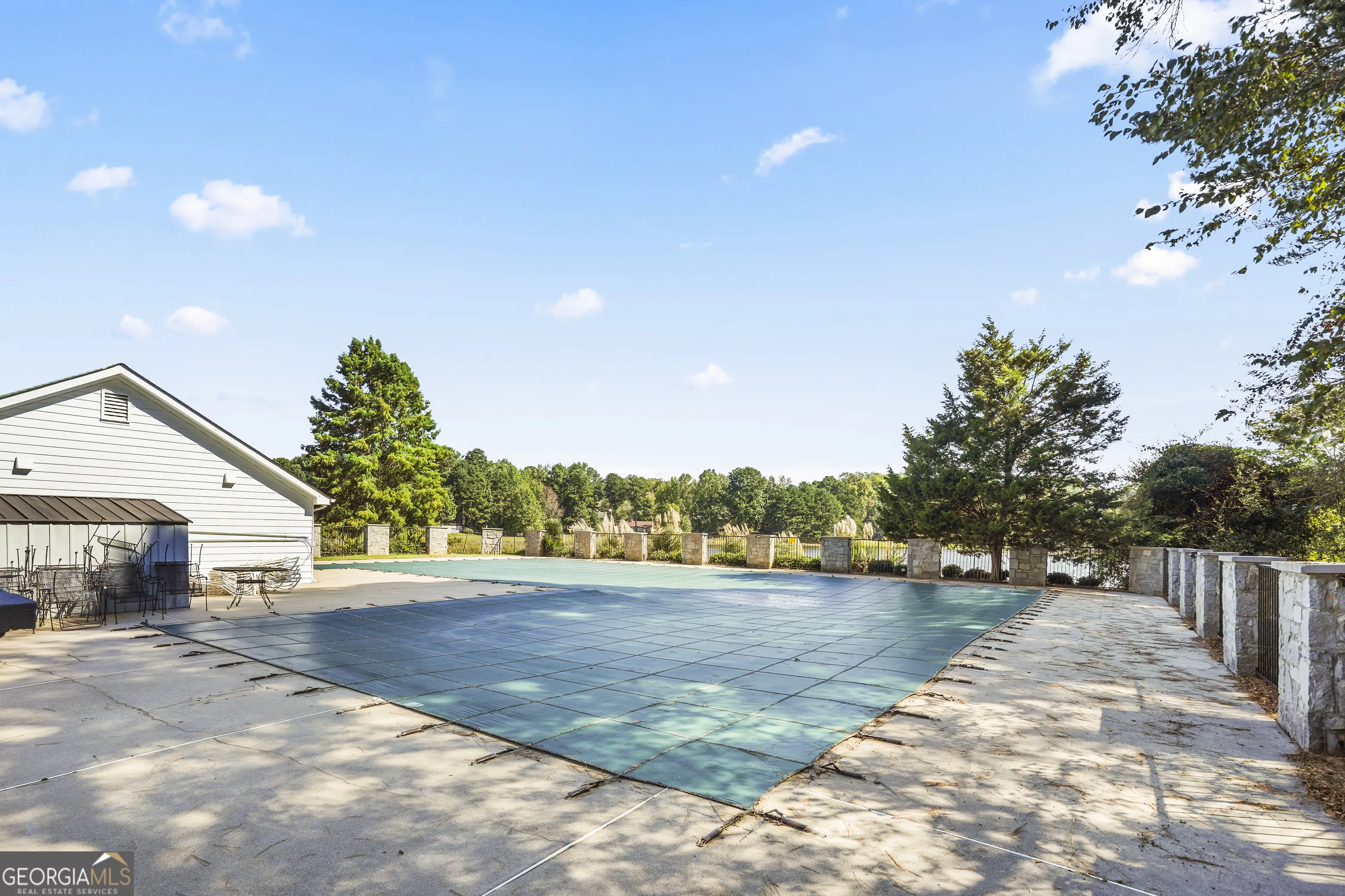 826 Shore Drive