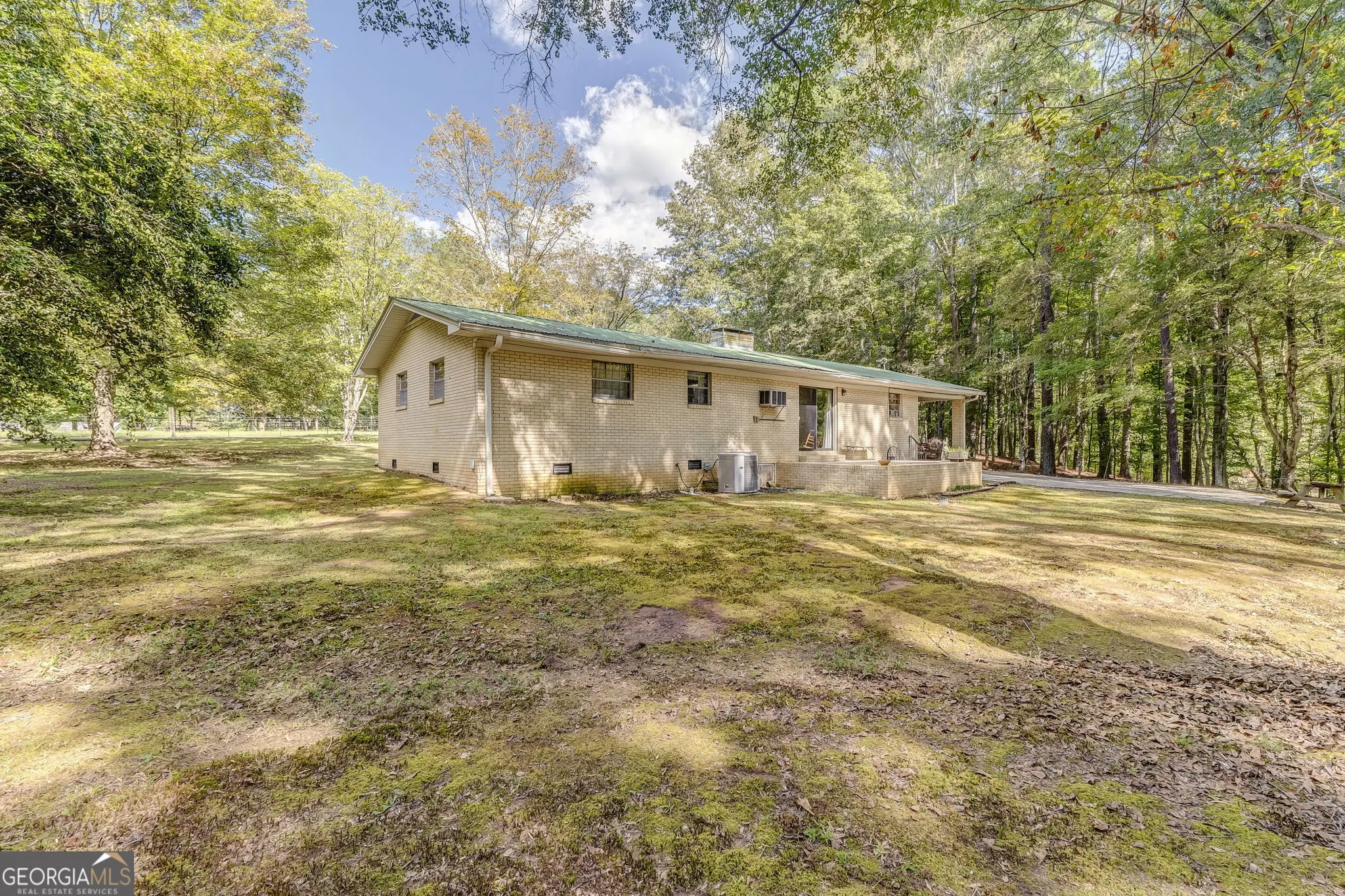 220 Red Horse Road