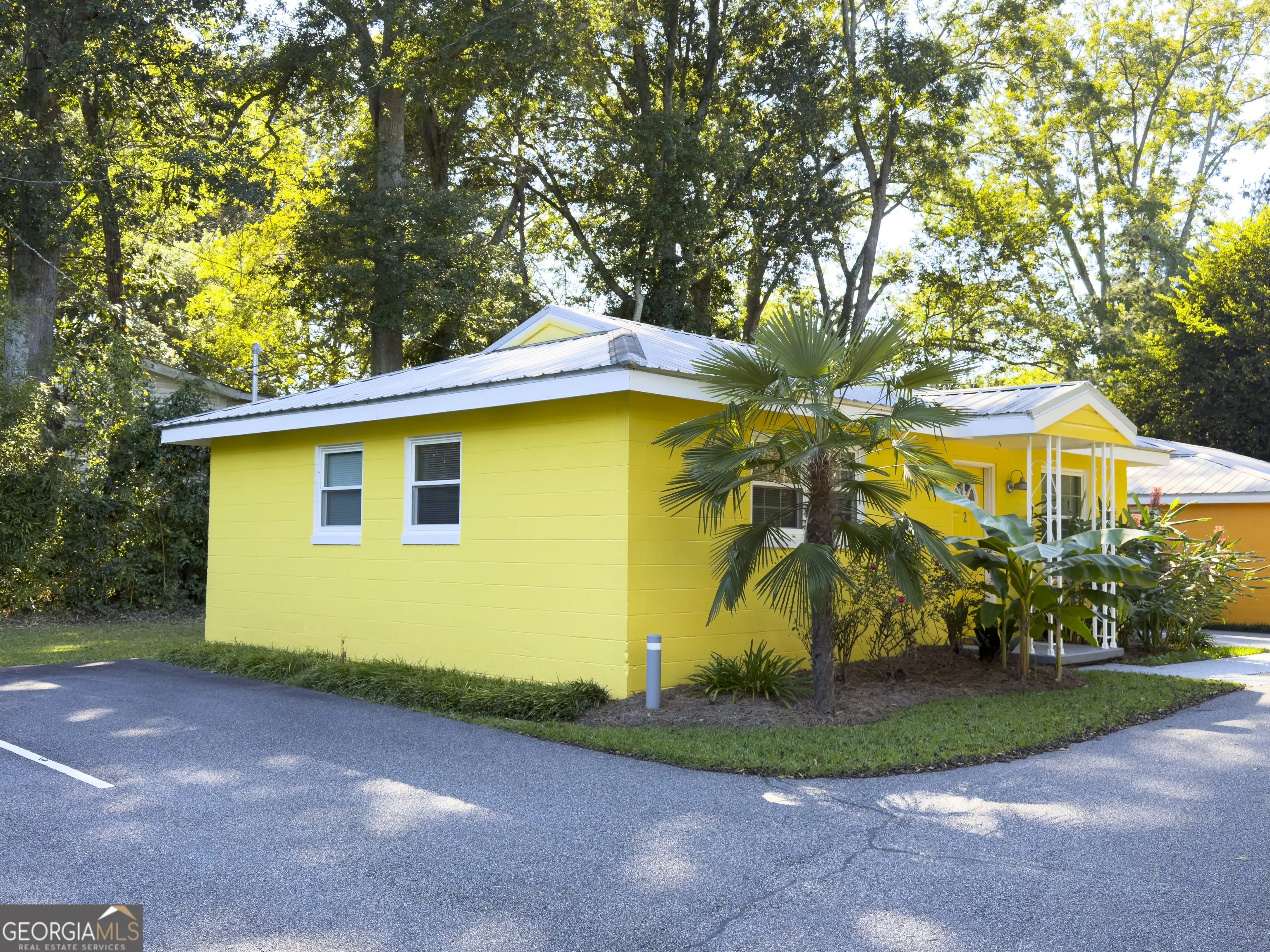559 Pulaski Street
