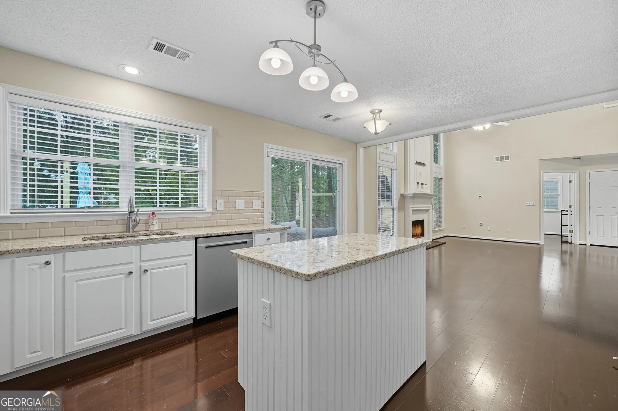 3418 Chastain Glen Lane