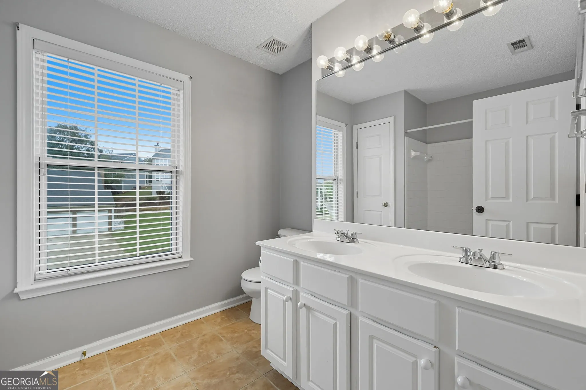 3418 Chastain Glen Lane