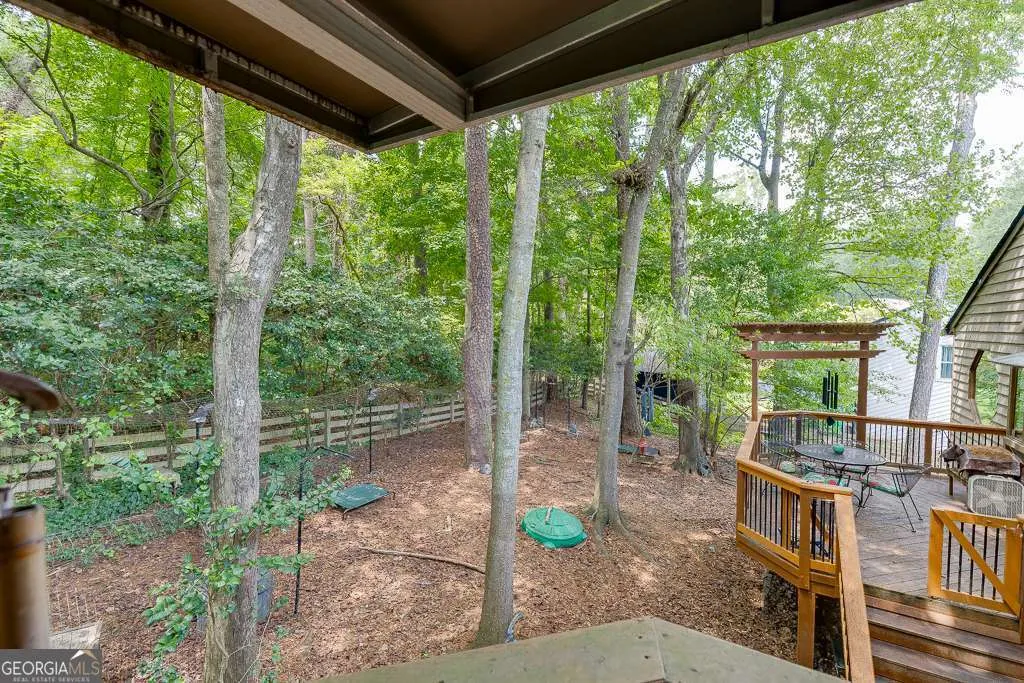1042 Cedar Forest Court
