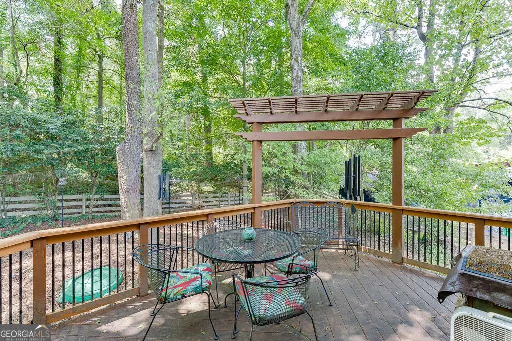 1042 Cedar Forest Court