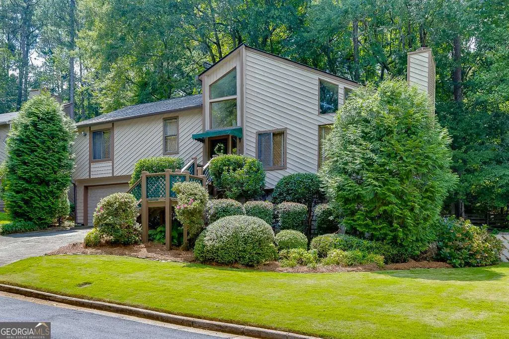 1042 Cedar Forest Court
