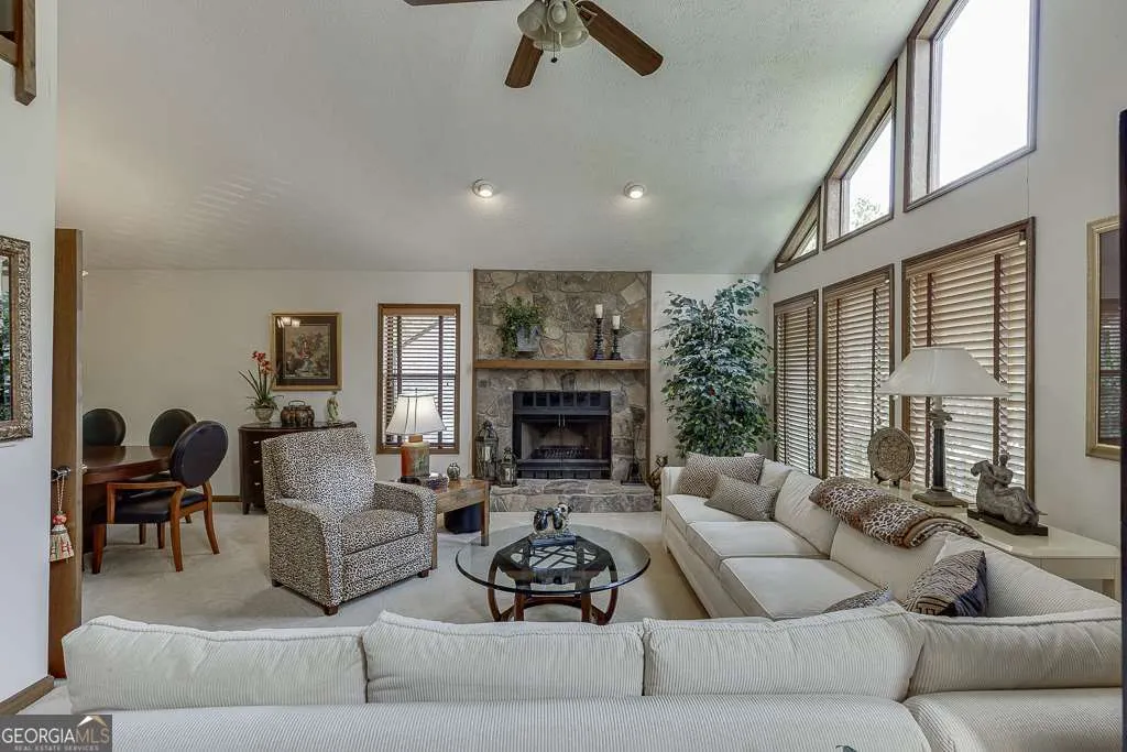 1042 Cedar Forest Court