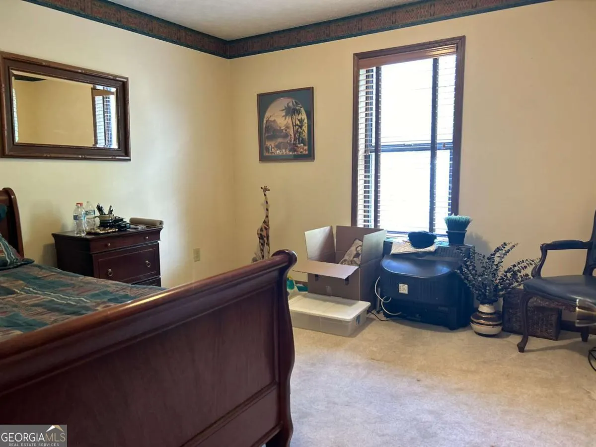 1042 Cedar Forest Court